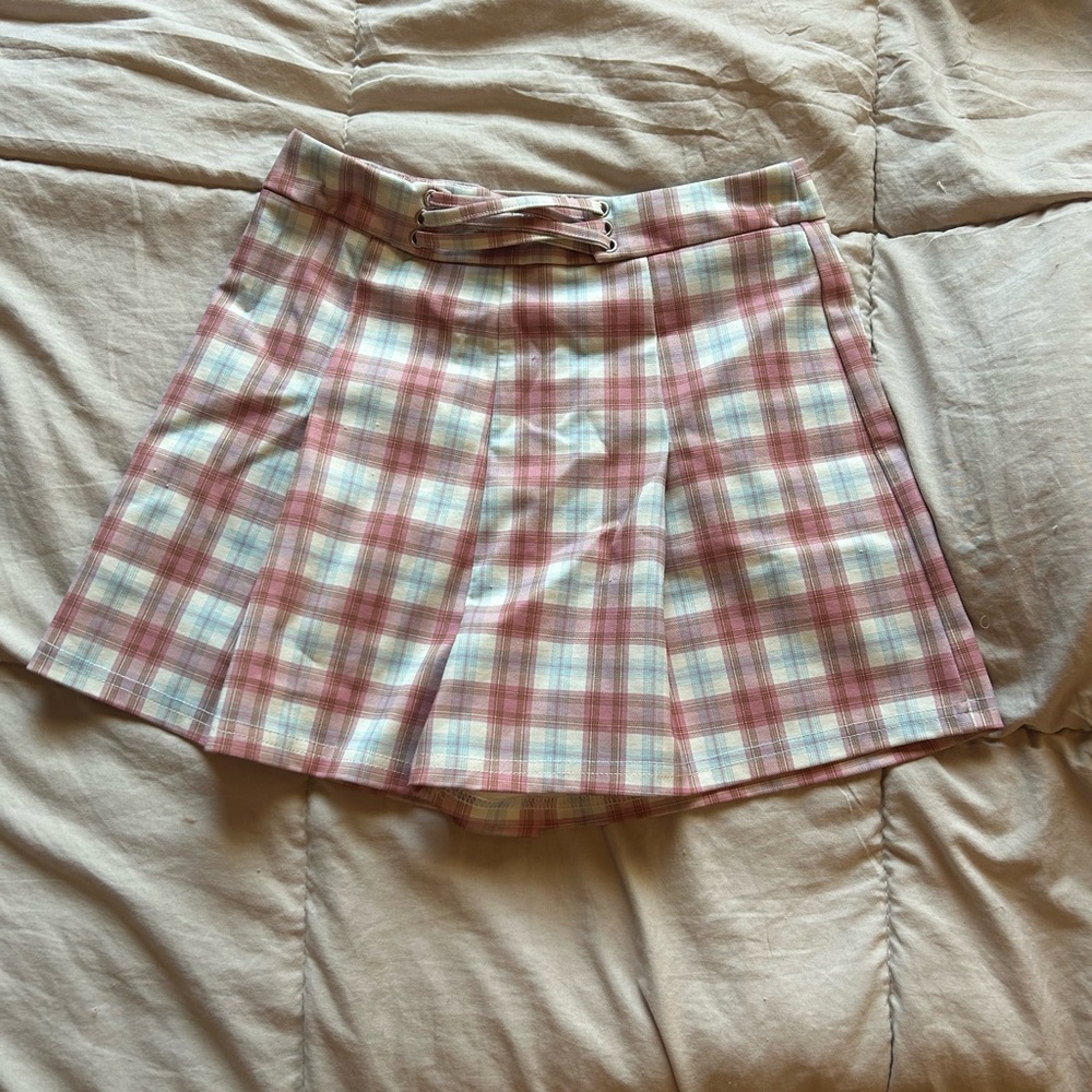 PLAID PASTEL SUMMER SHORTS